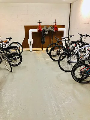 Rented by Compass | media 47