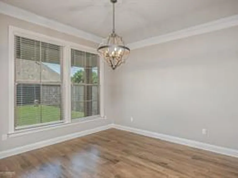 307 Ansley Cir — Photo 7