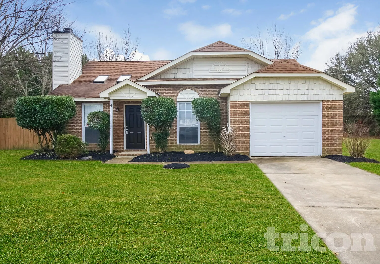 13900 Glendevon Court Charlotte NC — Photo 1