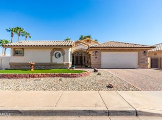 17635 N Lonesome Dove Trl, Surprise, AZ 85374