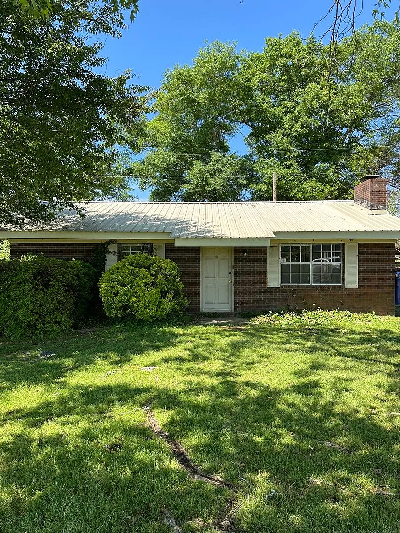 49 Lee Road 670 — Photo 3