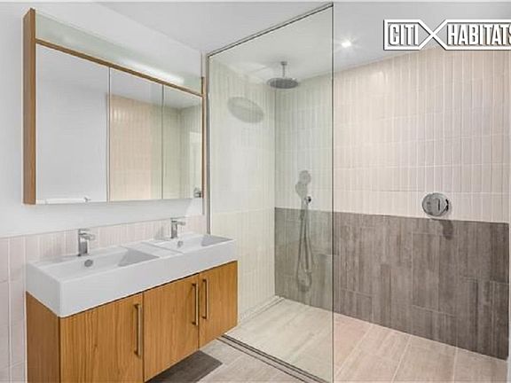 4th image of 415 Red Hook Ln APT 12G