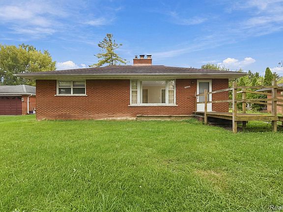 4th image of 20290 Meridian Rd