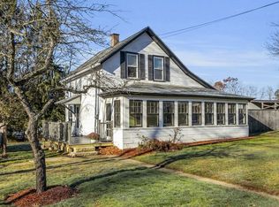 233 Petersham Rd, Athol, MA 01331