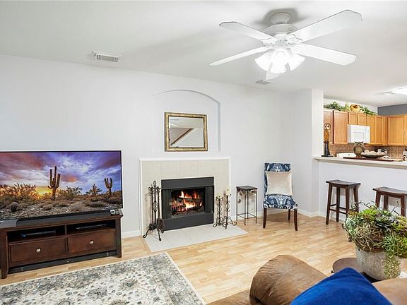 5th image of 14704 Lantern Dr