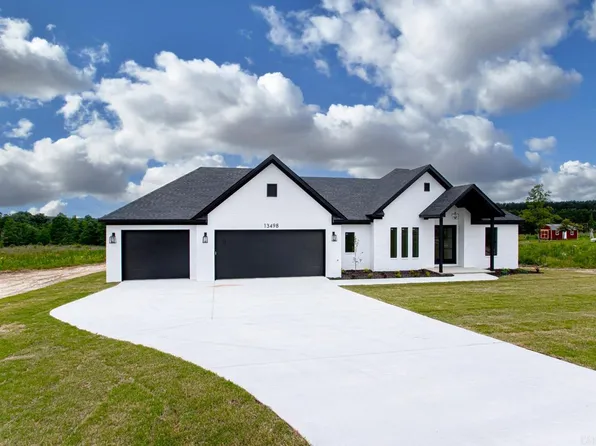 13498 Mars Hill Rd, Bauxite, AR 72011