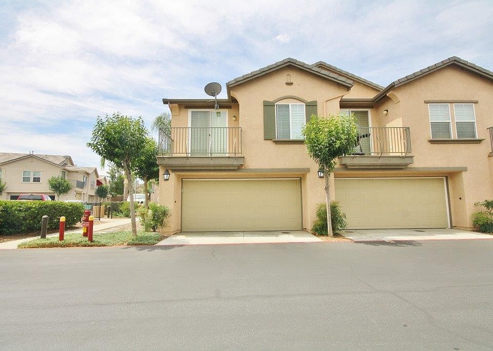 1st image of 31887 Delfina Way
