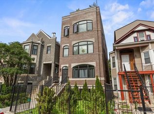 824 S Bell Ave #1, Chicago, IL 60612