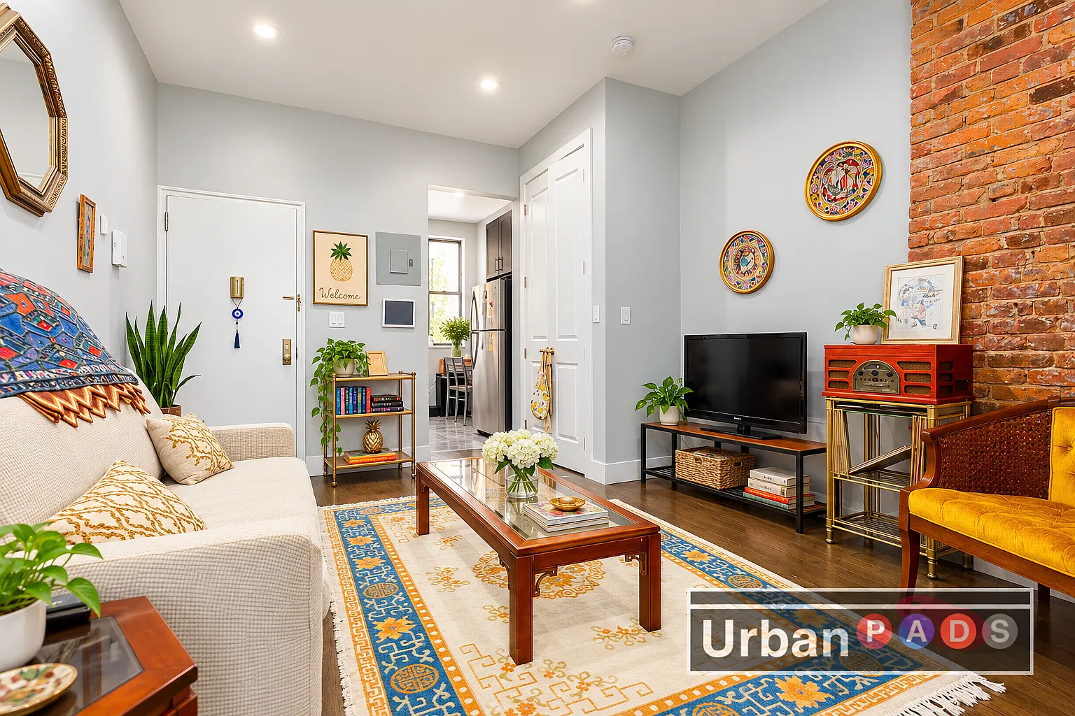 823 Hancock Street — Photo 1