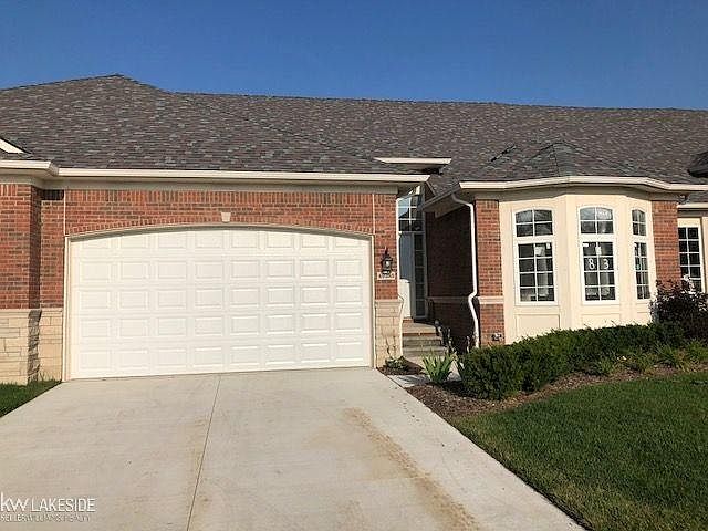 1st image of 49385 Chapel Hl