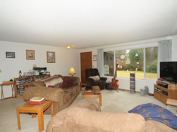 3rd image of 11503 60th St NE