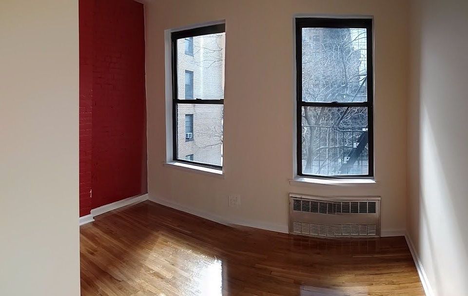 2nd image of 346 E 49th St APT 5D