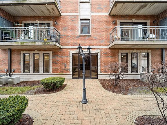 3rd image of 7516 W Diversey Ave APT 3S