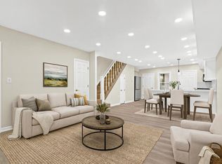 20-39 31st St #1S, Astoria, NY 11105