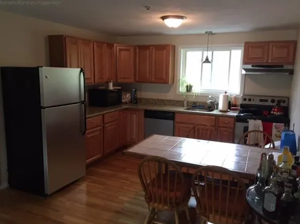 67 Montclair Ave APT 1, Quincy, MA 02171