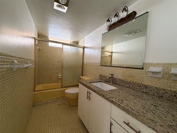 4th image of 2980 Point East Dr APT D102