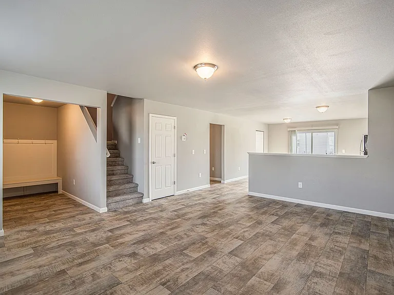 188 Primrose Ln — Photo 7