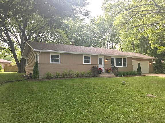 5th image of 114 College Ave