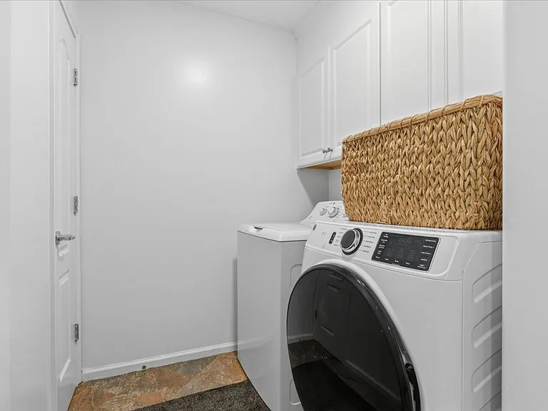 205 Durham Park Way — Photo 31