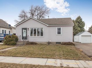 305 4th Ave NW, Arlington, MN 55307