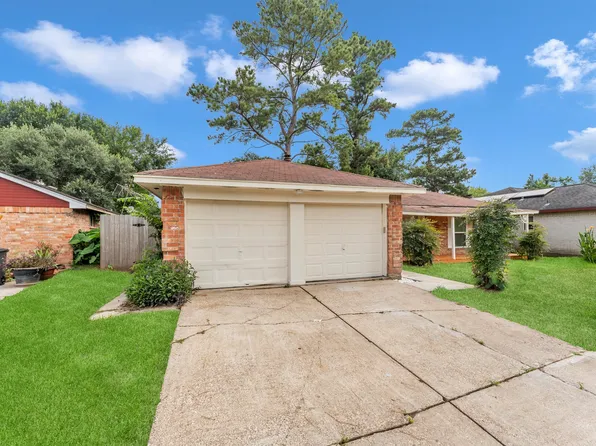 6211 Coachgate Dr, Spring, TX 77373