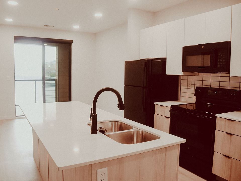 1st image of 630 E Main Ave #208