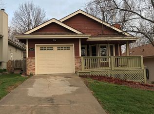 5556 Walnut St, Omaha, NE 68106