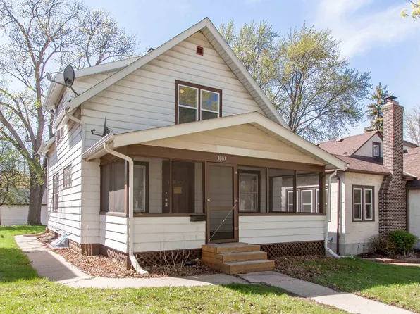 3807 Sheridan Ave N, Minneapolis, MN 55412