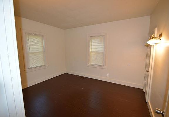 4th image of 73 N Sanford St #A