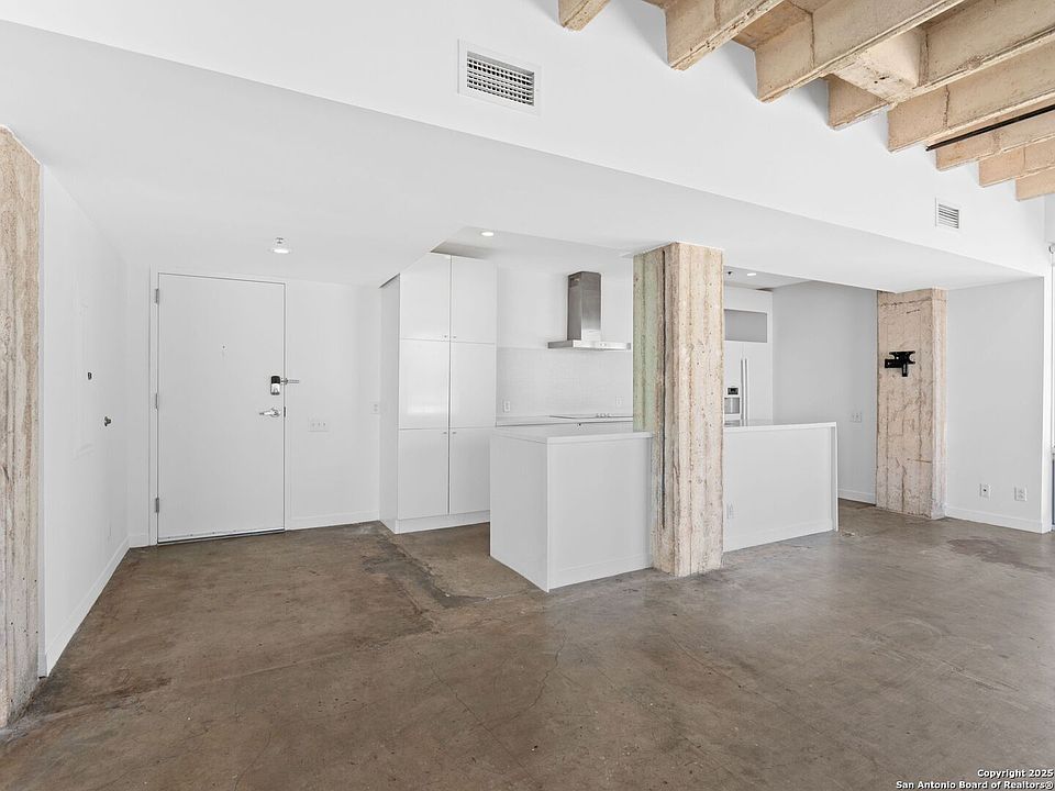 1st image of 1115 S ALAMO ST #2415