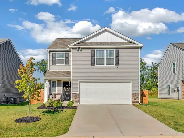 4723 Masterson Ln, Boiling Springs, SC 29316