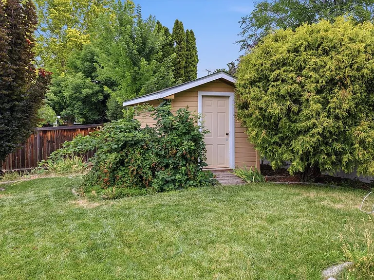 4266 S Fruithill Pl — Photo 28