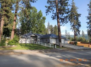 1352 Ponderosa Dr, Kettle Falls, WA 99141