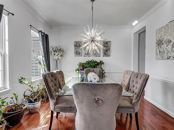 5th image of 1731 Emerald Creek Dr
