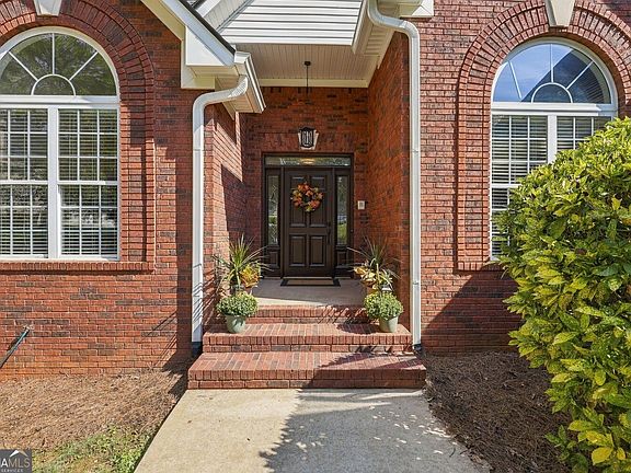 3rd image of 3857 Willow Bend Dr