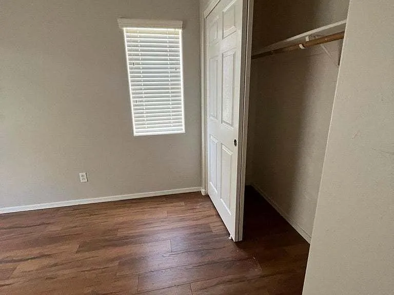 4661 E Laurel Ave — Photo 7