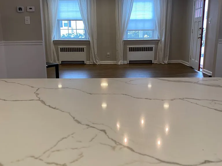 2311 Bryn Mawr Ave — Photo 8