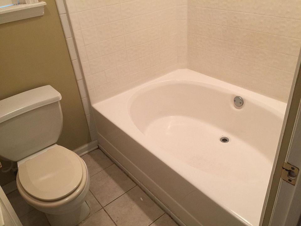 1st image of 3404 Sussex Dr