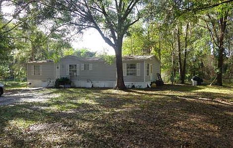 2nd image of 609 SE Brandon Dr