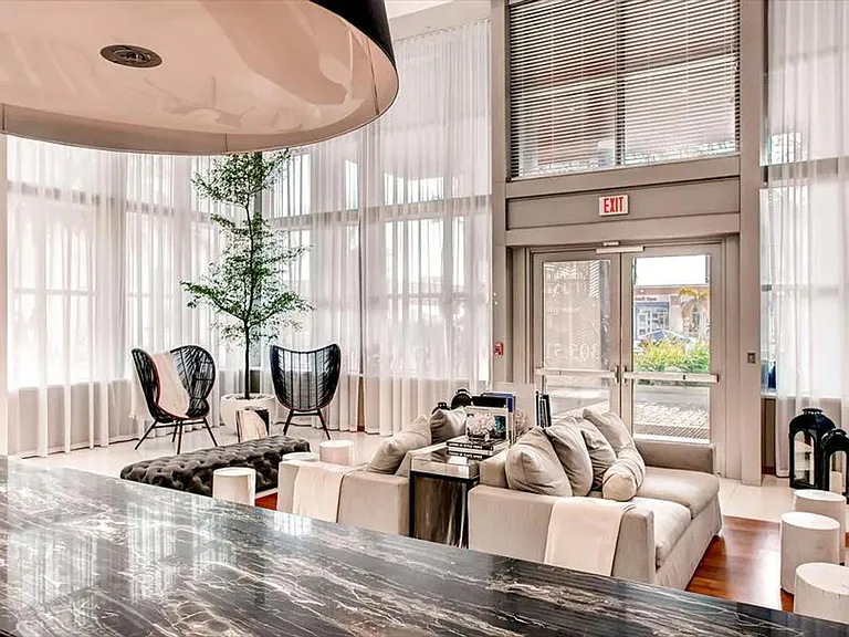 Building's Lounge