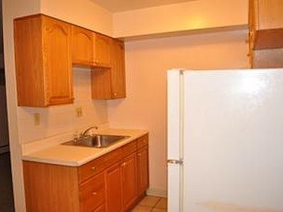 5th image of 5500 Beechmont Ave APT 2