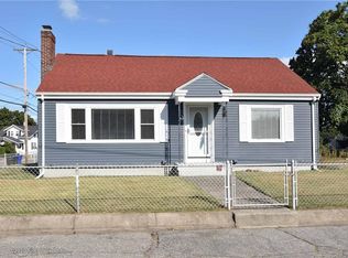 45 Draper St, Pawtucket, RI 02861