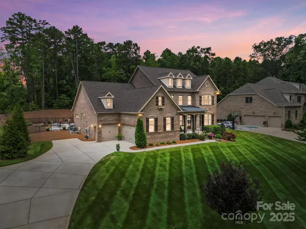 4003 Capullo Ct, Indian Trail, NC 28104