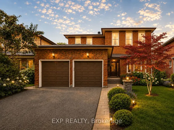 16 Wainwright Ave, Richmond Hill, ON L4C 5R5