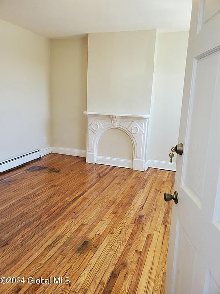 2nd image of 9 Osborne Street