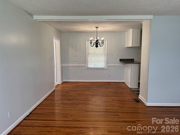 4th image of 1311 Mount Gallant Rd