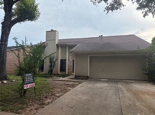 2942 Jenny Dr, Sugar Land, TX 77479