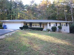 9985 Standifer Gap Rd, Ooltewah, TN 37363