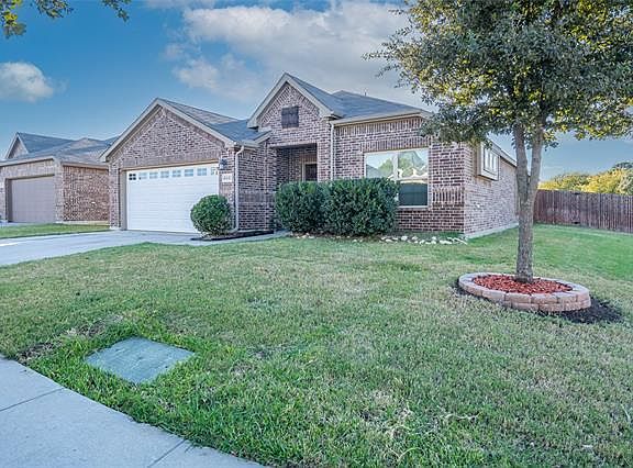 2nd image of 4841 Lemon Grove Dr