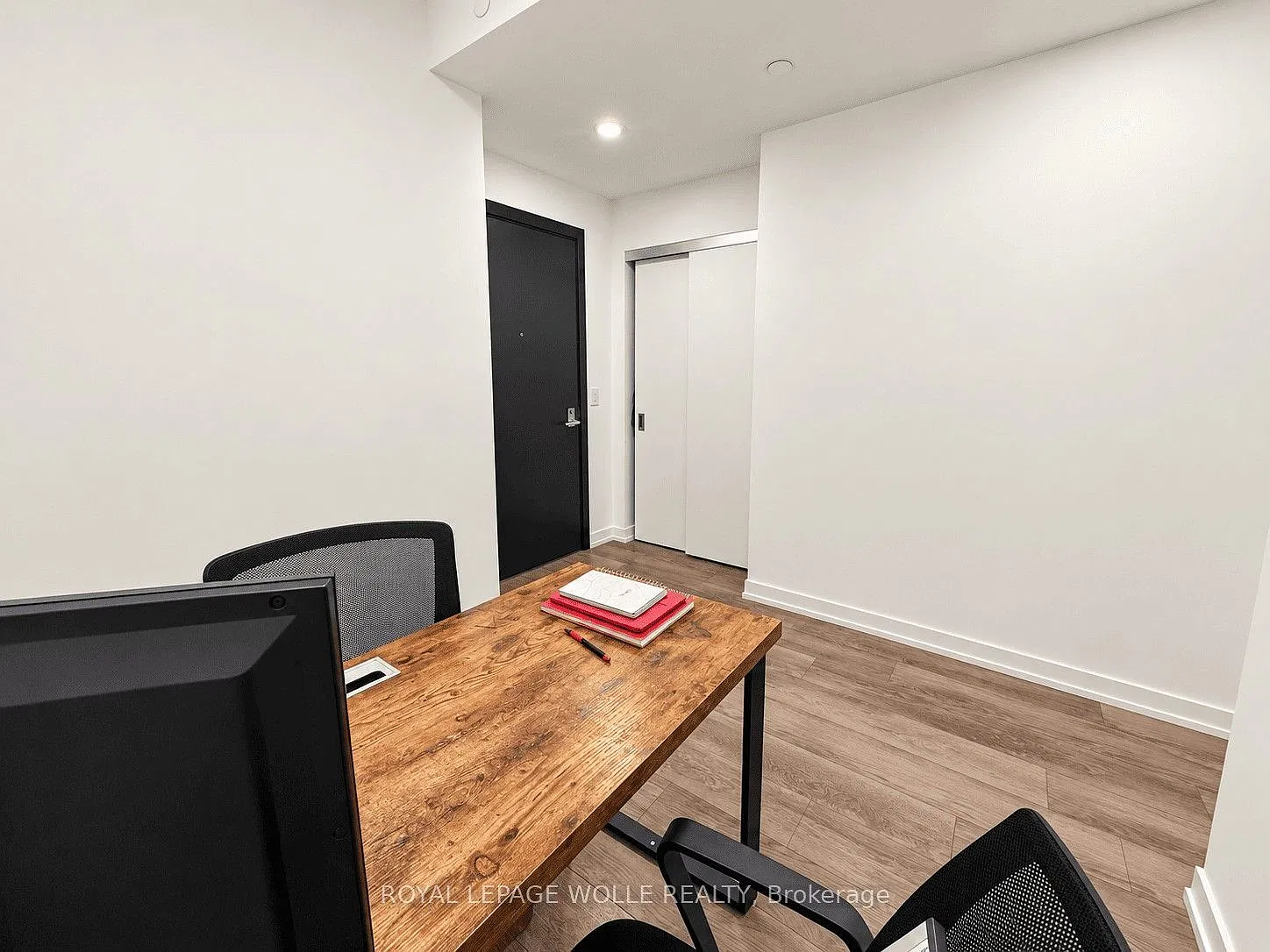 1 bed, $2,000 — Photo 4